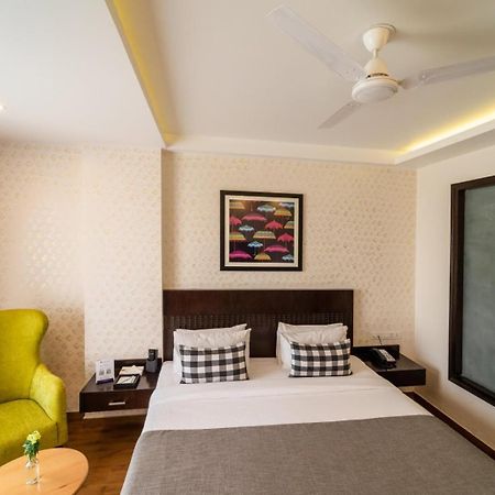 Rockland Hotel, C.R Park Nowe Delhi Zewnętrze zdjęcie