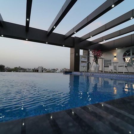 Rockland Hotel, C.R Park Nowe Delhi Zewnętrze zdjęcie