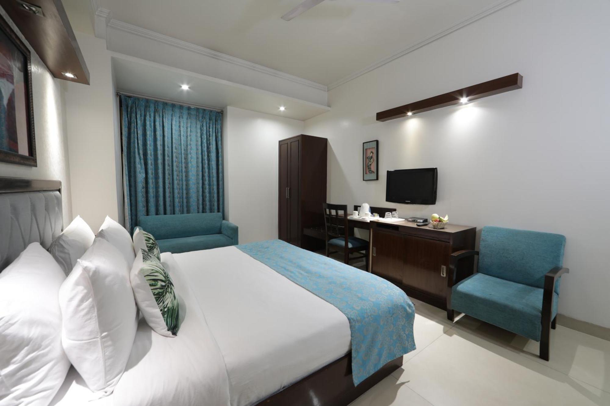 Rockland Hotel, C.R Park Nowe Delhi Zewnętrze zdjęcie