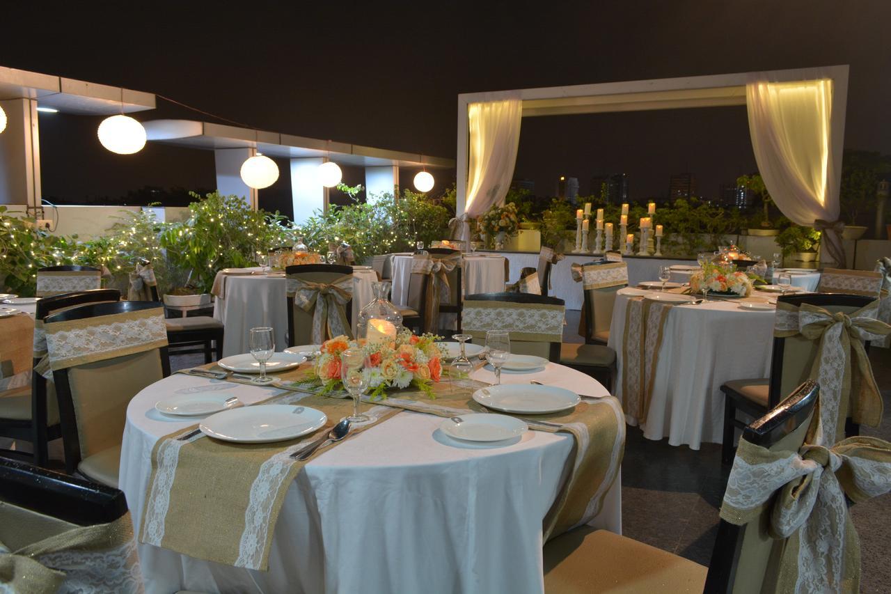 Rockland Hotel, C.R Park Nowe Delhi Zewnętrze zdjęcie