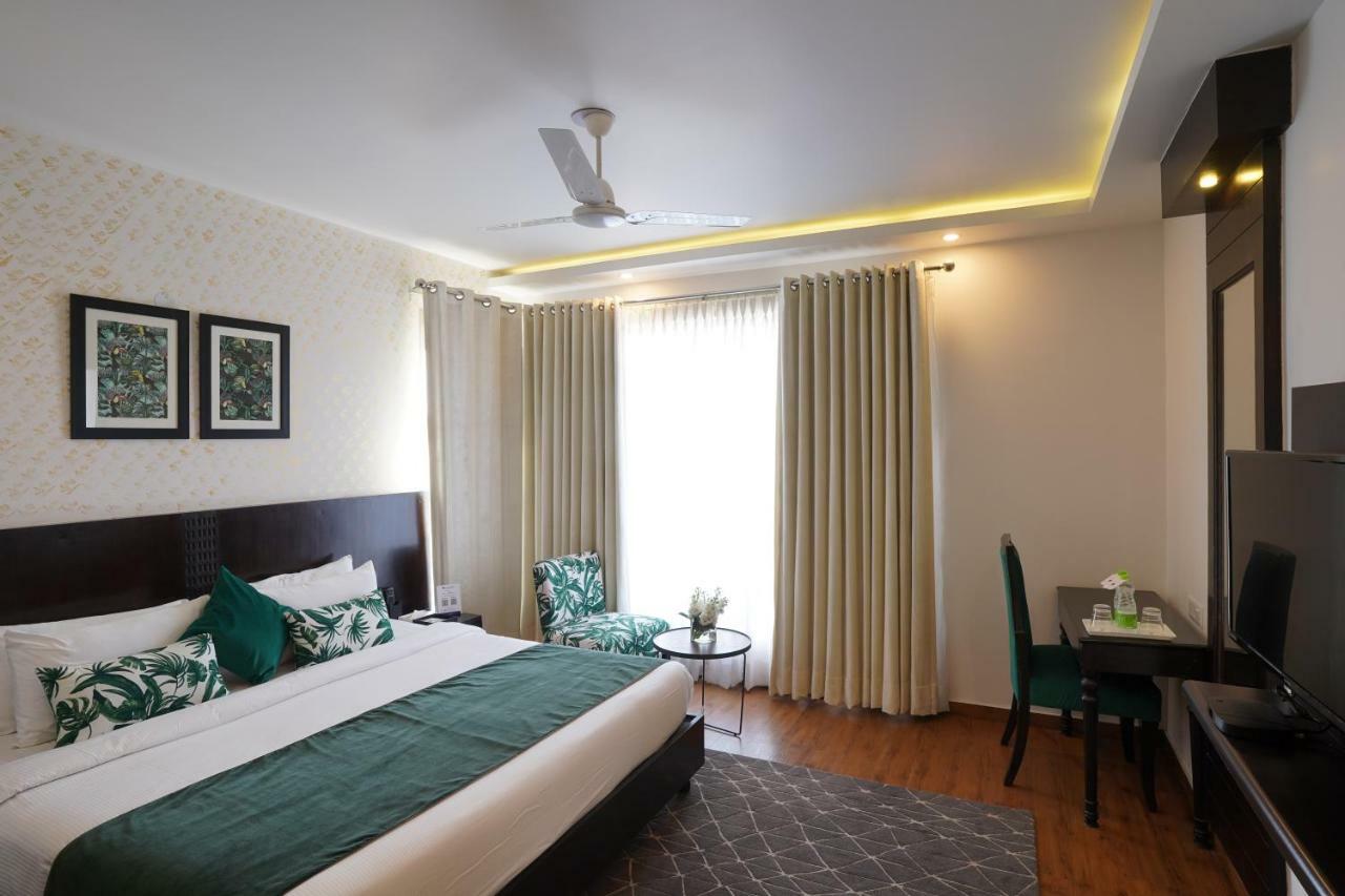 Rockland Hotel, C.R Park Nowe Delhi Zewnętrze zdjęcie