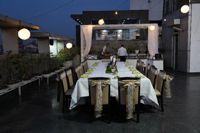 Rockland Hotel, C.R Park Nowe Delhi Zewnętrze zdjęcie